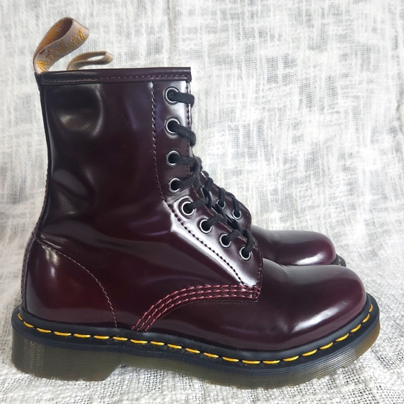 New Dr. Martens Cherry Red Air Wair Vegan RubOff 1460 Lace Up Boots - Picture 7 of 15